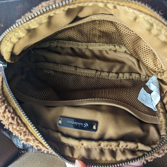 Lululemon Fleece Belt Bag (burnt caramel) - Picture 2 of 3